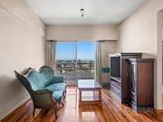 Venta de Departamento piso alto 2 ambientes con cochera...