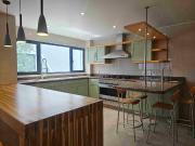 Venta de departamento recién remodelado con excelente...
