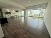 Venta de Departamento remodelado en Country Club