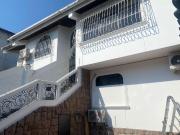 Venta de departamento remodelado Los Ceibos Urbanización...