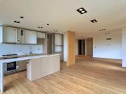 Venta de depto 3 amb c/ terraza propia, cochera doble y...