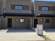 VENTA DE DUPLEX DE 2 DORMITORIOS EN DOCTA ETPA 3, CORDOBA