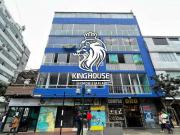 Venta de Edificio Comercial + Departamentos en el...