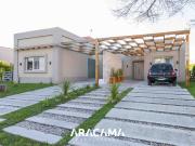 Venta de espectacular Casa 1 ambiente en San Vicente