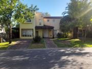 Venta de espectacular Casa 1 ambiente en Tigre