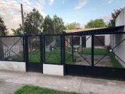 Venta de espectacular Casa 3 ambientes en Berazategui...