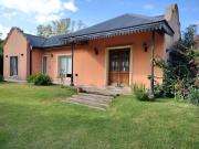 Venta de espectacular Casa 3 ambientes en Campana