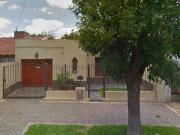 Venta de espectacular Casa 3 ambientes en Esteban...