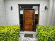 Venta de espectacular Casa 3 ambientes en Ituzaingó