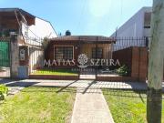 Venta de espectacular Casa 3 ambientes en Ituzaingó