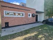 Venta de espectacular Casa 3 ambientes en La Plata