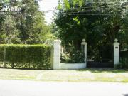 Venta de espectacular Casa 3 ambientes en La Plata City Bell