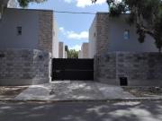 Venta de espectacular Casa 3 ambientes en La Plata...