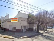 Venta de espectacular Casa 3 ambientes en Mataderos