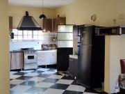 Venta de espectacular Casa 3 ambientes en Quilmes