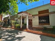 Venta de espectacular Casa 3 ambientes en Villa Devoto