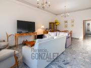 Venta de espectacular Casa 3 ambientes en Villa Lugano