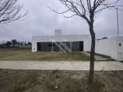 Venta de espectacular Casa 3 ambientes en Villa María