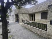 Venta de espectacular Casa 3 ambientes en Villa María