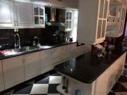 Venta de espectacular Casa 4 ambientes en Berazategui...