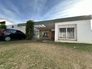 Venta de espectacular Casa 4 ambientes en Córdoba