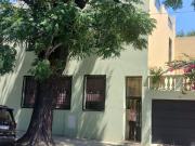 Venta de espectacular Casa 5 o mas ambientes en Flores