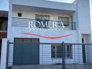 Venta de espectacular Casa 4 ambientes en Ituzaingó