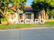 Venta de espectacular Casa 4 ambientes en Ituzaingó