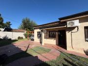 Venta de espectacular Casa 4 ambientes en Ituzaingó...