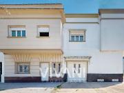 Venta de espectacular Casa 4 ambientes en La Plata