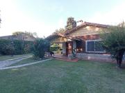 Venta de espectacular Casa 4 ambientes en La Plata City Bell