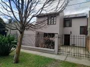 Venta de espectacular Casa 4 ambientes en La Plata City Bell