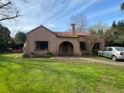 Venta de espectacular Casa 4 ambientes en La Plata...