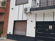 Venta de espectacular Casa 4 ambientes en Liniers