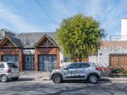 Venta de espectacular Casa 4 ambientes en Liniers