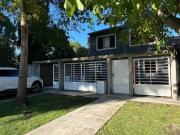 Venta de espectacular Casa 4 ambientes en Mar del Plata