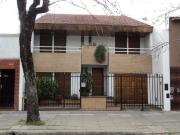 Venta de espectacular Casa 4 ambientes en Mataderos