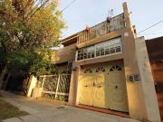 Venta de espectacular Casa 4 ambientes en Morón Villa...