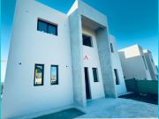 Venta de espectacular Casa 4 ambientes en Pilar Zelaya