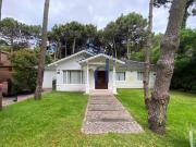 Venta de espectacular Casa 4 ambientes en Pinamar