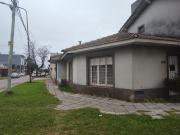 Venta de espectacular Casa 4 ambientes en Quilmes