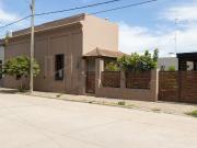 Venta de espectacular Casa 4 ambientes en San Antonio de...