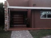Venta de espectacular Casa 4 ambientes en San Vicente