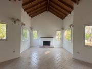 Venta de espectacular Casa 4 ambientes en San Vicente