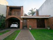 Venta de espectacular Casa 4 ambientes en Santa Fe