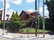 Venta de espectacular Casa 4 ambientes en Villa Lugano