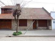 Venta de espectacular Casa 5 o mas ambientes en Balcarce...
