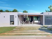 Venta de espectacular Casa 5 o mas ambientes en Costa...