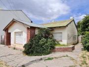 Venta de espectacular Casa 5 o mas ambientes en Esquel