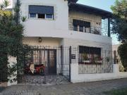 Venta de espectacular Casa 5 o mas ambientes en General... Venta de espectacular Casa 5 o mas ambientes en General...